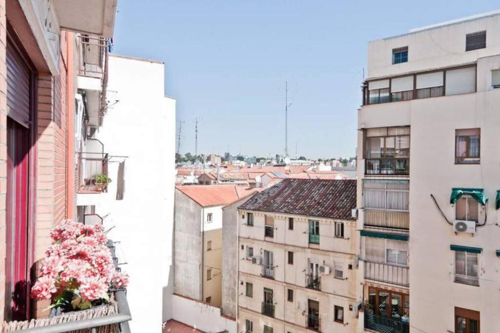 Apartamento En Atocha - Silencioso Y Luminoso Madrid Buitenkant foto